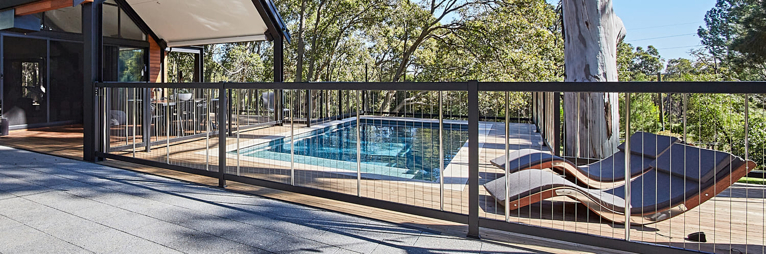 Sentrel-Balustrades-and-Pool-Fencing-Pool-Fence-No-Handrail (2)
